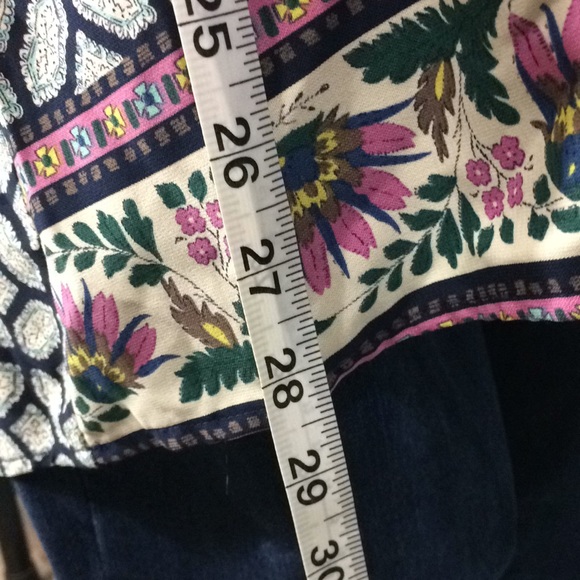 Ing Geometric blouse L floral trim - Picture 6 of 8